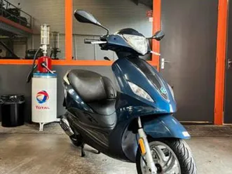 piaggio fly brom 45km 4takt 2014 — scooters | piaggio — marktplaats