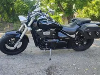 suzuki intruder m800