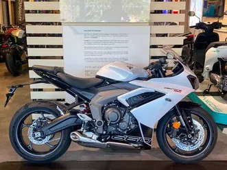 new triumph daytona 660 for sale in newport