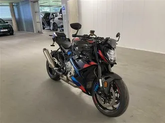 bmw m 1000 r