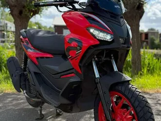 aprilia sr gt 200 sport e5+ *novi model 2025*jamstvo 4 godine*, 2025 god.