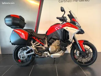 ducati multistrada v4s travel & radar