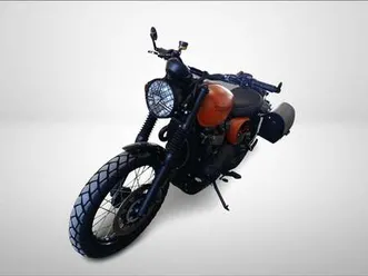 triumph street scrambler (2021 —> 2023) arancione