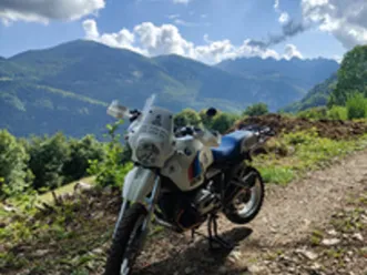 bmw r1200gs unit garage