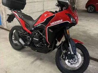 moto morini x-cape a raggi