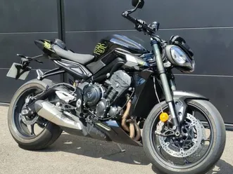 triumph street triple 765 rs 2025 765 cm3 | moto roadster | 1 577 km | noir | 95610 eragny