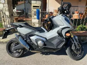 honda x-adv grigio