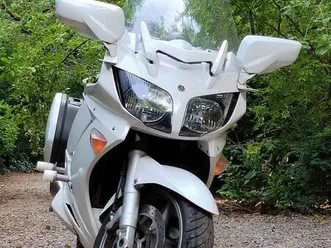 ② yamaha fjr 1300ap 2010 83.905 km