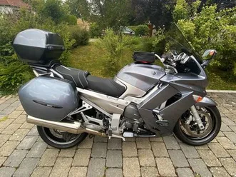 yamaha fjr 1300