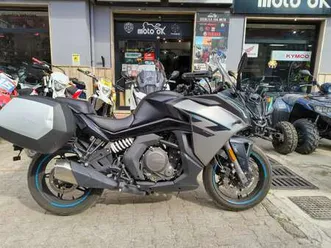 cfmoto 650gt grigio