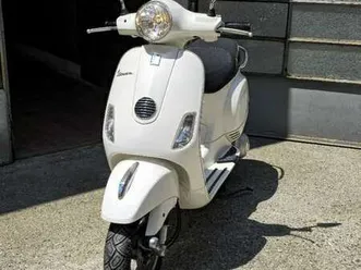 vespa lx 125 bianco