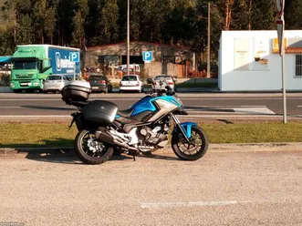 yamaha xsr 700 akrapovic