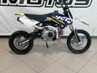 ycf 125 start 2025 neuf pour 1499 chez dsn 33