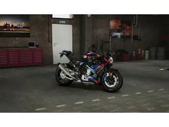 m 1000 r competition