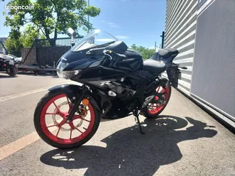 suzuki gsx-r 125 cm3