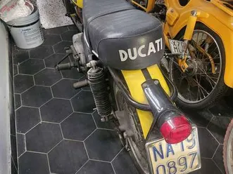 ducati scrambler giallo