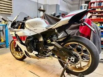yamaha yzf r1 world gp 60th anniversary (garanzia