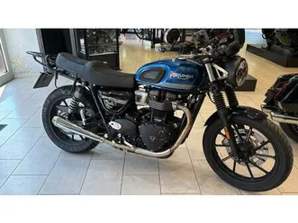 vendo triumph street twin 900 (2021 - 22) usata a torino (codice 9781168) - moto.it