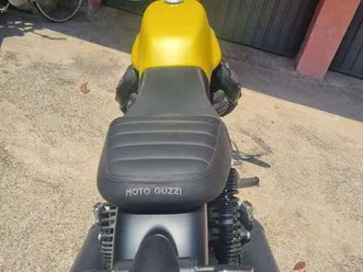 moto guzzi v 7 stone - come nuova - giallo