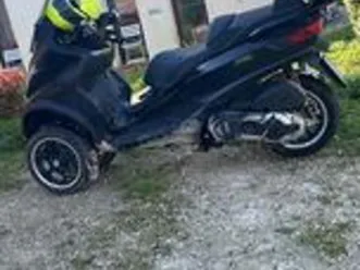 patente b piaggio mp3 500 sport abs asr