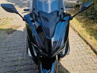 yamaha t-max 530 abs akrapovic