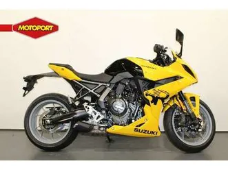 suzuki gsx 8r zwart