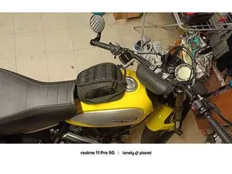 ducati scrambler giallo