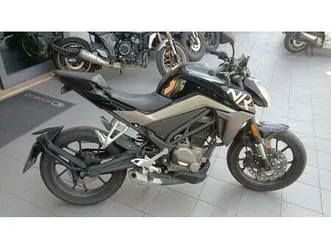 vendo cfmoto 300nk (2021 - 25) usata a misano adriatico (codice 9783320) - moto.it