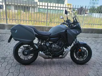 yamaha tracer 7 gt grigio