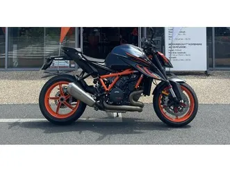 ktm 1290 super duke r