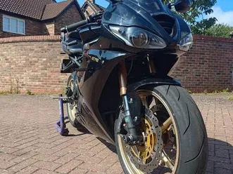 triumph daytona, 2012.