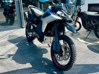 cf moto 800 mt-x - 155 euros / mois (disponible a l’essai)