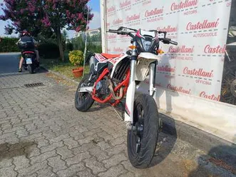 beta rr 125 beta rr motard 125 2022 km 13039 bianco