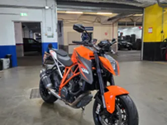 ktm 1290 superduke r