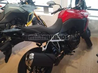 suzuki - v-strom 800