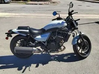 kawasaki eliminator 500 pearl robotic white (wt1)