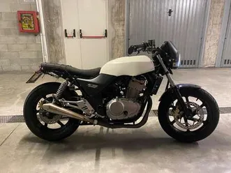 honda cb 500 stile cafe racer bianco