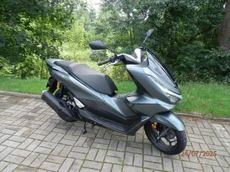 honda pcx 125