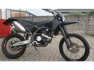 vendo fantic motor xef 125 performance 4t (2022) usata a somma lombardo (codice 9787472) - moto.it