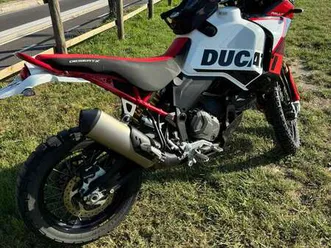 ducati desertx rally bianco
