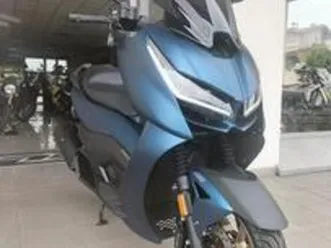 zontes zt 125 d colore blu