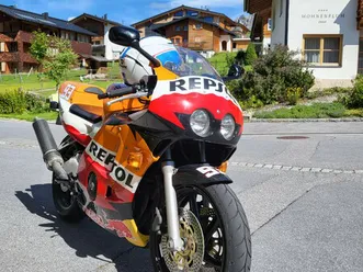 honda cbr 250 rr mc22 top zustand 18.000u/min