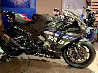 occasion yamaha r1 race