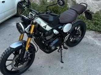 triumph scrambler 400 x