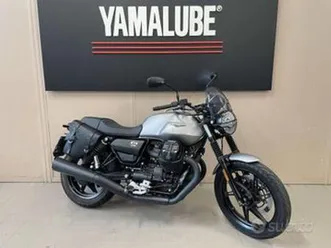 moto guzzi v7 stone