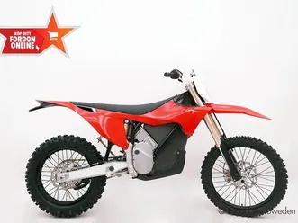 stark varg ex • 2025