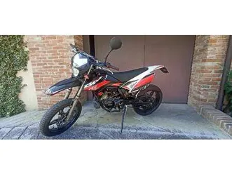 beta rr motard gommato nuovo rosso