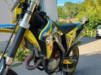 suzuki valenti altro modello - 2015