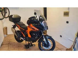 vendo ktm 1290 super adventure s (2022 - 25) usata a zibido san giacomo (codice 9791263) - moto.it