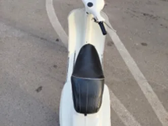 piaggio vespa 50l chiama 3280220759